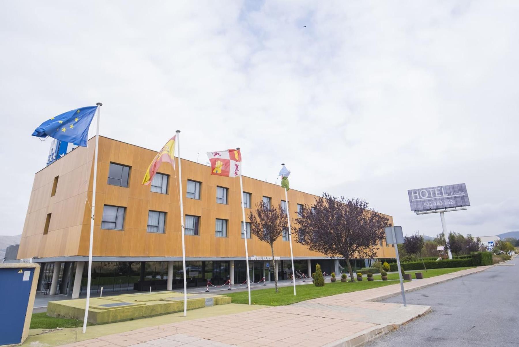 Alda El Espinar Hotel Exterior photo